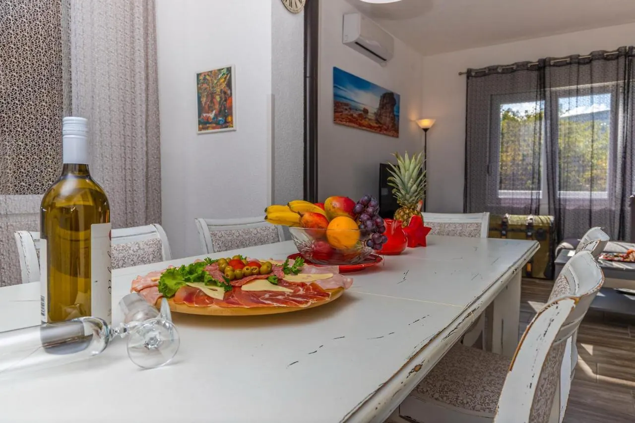 Holiday Home In Crikvenica 41600